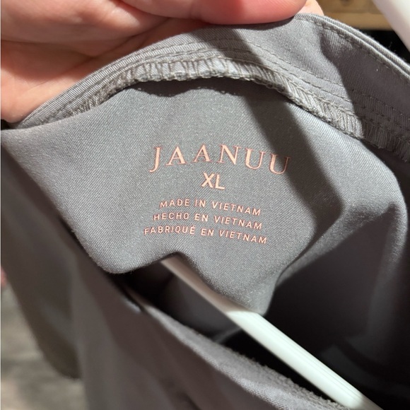 Jaanuu Grey Scrub top - Picture 3 of 3